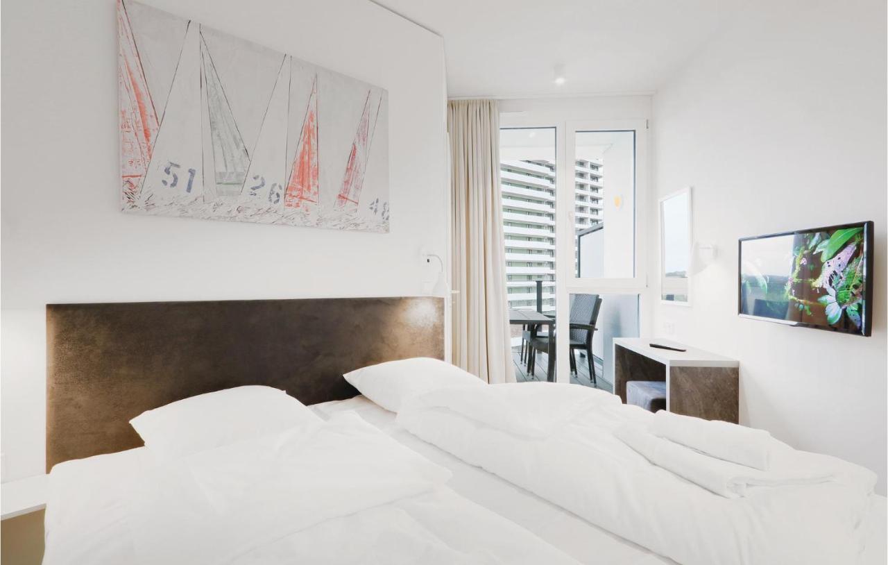 Nice Apartment In Luebeck Travemuende With Sauna Exteriör bild